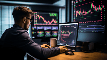 Scalping vs. Swing Trading: Choosing the Right Forex Market Strategy